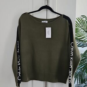 Calvin Klein Women's Olive Crew Neck Sweater